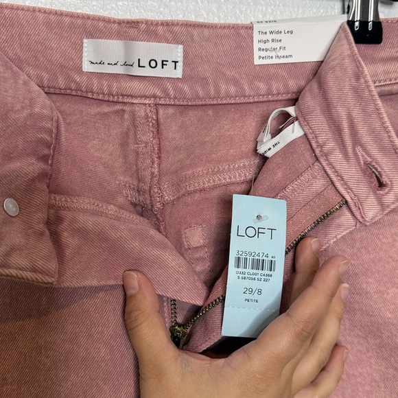 NWT Loft Wide Leg Denim Jeans Pink 29” Waist Regular Fit Petite inseam - Picture 2 of 4